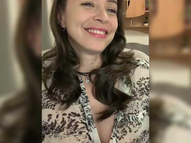 Snímky obrazovky vysielania Amy-Lee