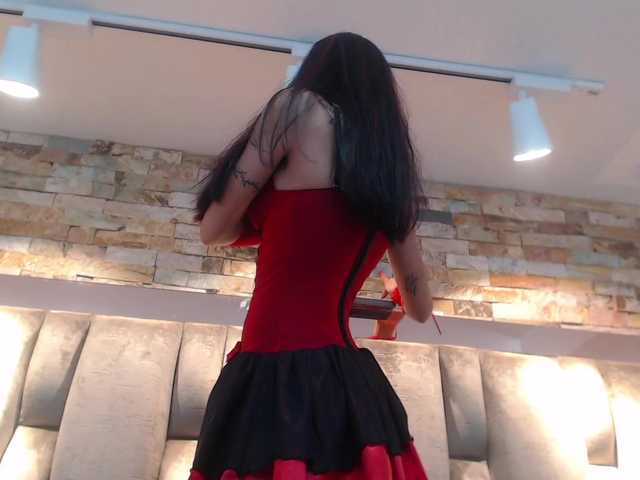 Snímky obrazovky vysielania AnaisIzummy