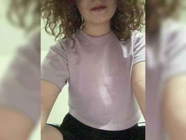 Snímky obrazovky vysielania Lady_mi