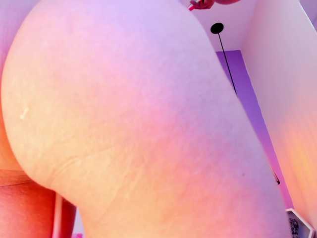 Fotografie AndreaCollins ⭐My big ass will turn you on ♥ Goal: Fingering Pussy @222 ⚡ #fingering #cute #sexy #squirt