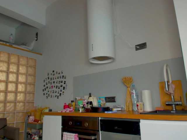 Snímky obrazovky vysielania angela1555