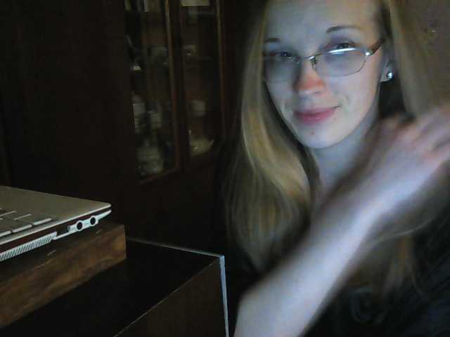 Snímky obrazovky vysielania Angelpussy1