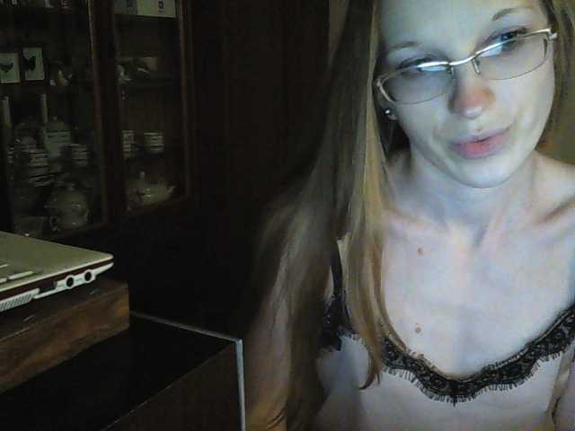 Snímky obrazovky vysielania Angelpussy1