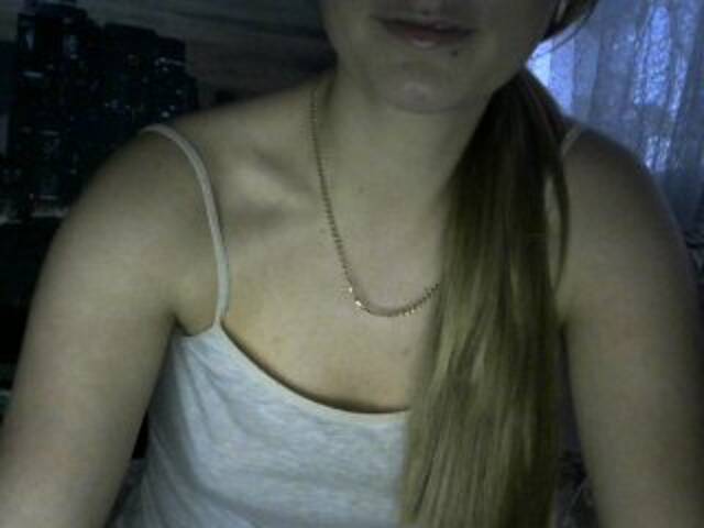 Snímky obrazovky vysielania CHERRYjuice