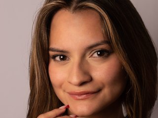 Erotický videohovor Angie-Pirs