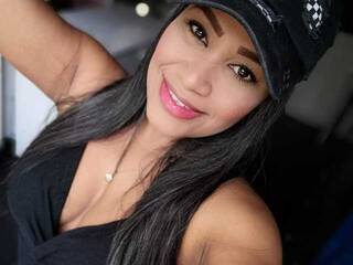 Erotický videohovor angie-valery