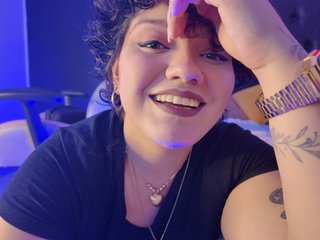 Erotický videohovor AngiJackson