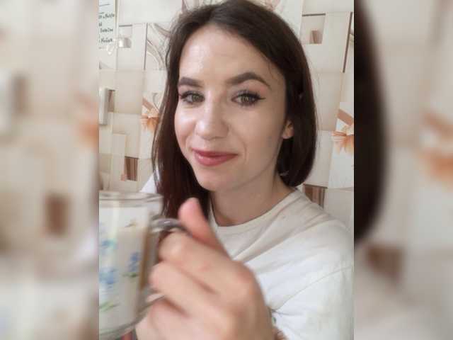 Snímky obrazovky vysielania _Astika_