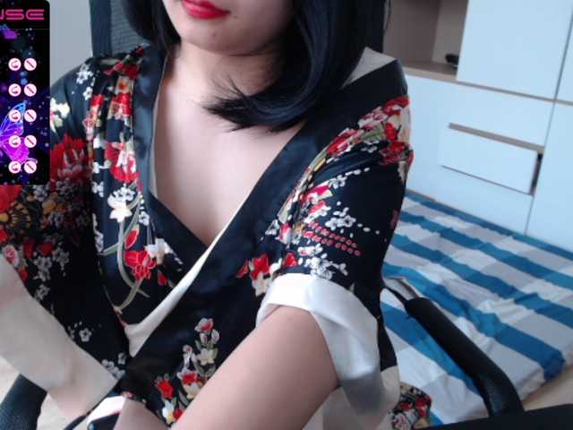 Snímky obrazovky vysielania Anna-bigboobs