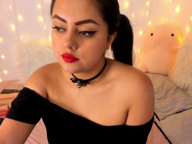 Fotografie annai-lopez1 happy new year guys!!! #latina #lovense #daddy #cum #squirt 1200tk for bigtoy in pussy!