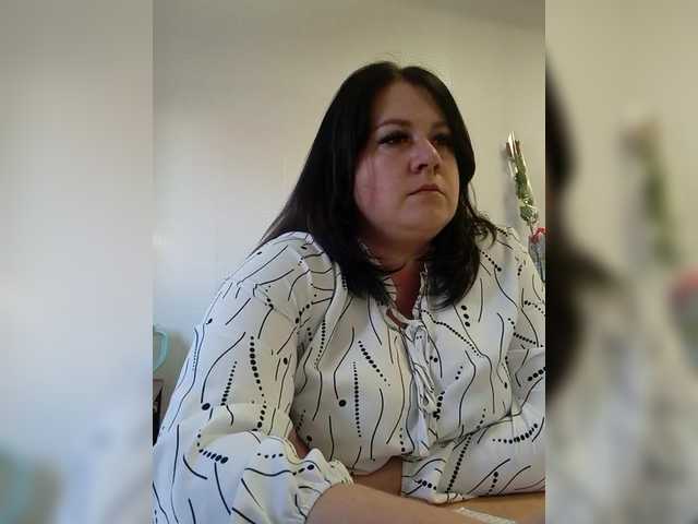 Snímky obrazovky vysielania AnnaVictoriaa