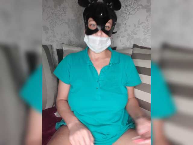 Snímky obrazovky vysielania AnniDrevy