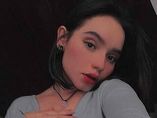 Erotický videohovor Annie-Mills