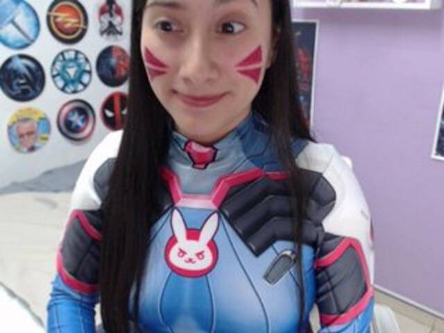 Snímky obrazovky vysielania Anniesclub