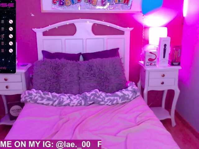 Snímky obrazovky vysielania AnnyCa