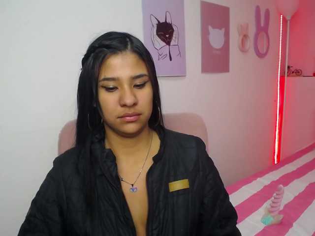 Fotografie antonia018 Hi my name is Ana, from Colombia♥ Show Feet: 10 Spank Ass: 15 Flash Ass: 30 Flash Tits: 50 :Flash Pussy: 60 :Get Naked: 100 : Pussy Play: 150 : Toy Pussy Play: 170 :CUM SHOW: 300 :C2C: 75 : *********: 999 :Snap: 666