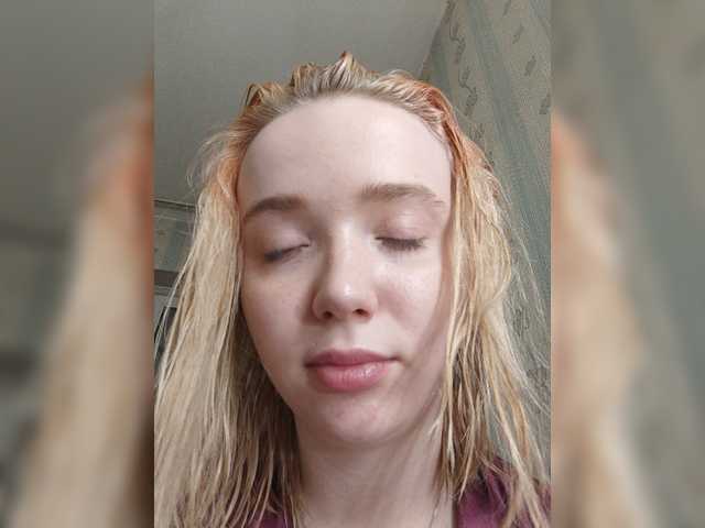Snímky obrazovky vysielania Baby-baby_