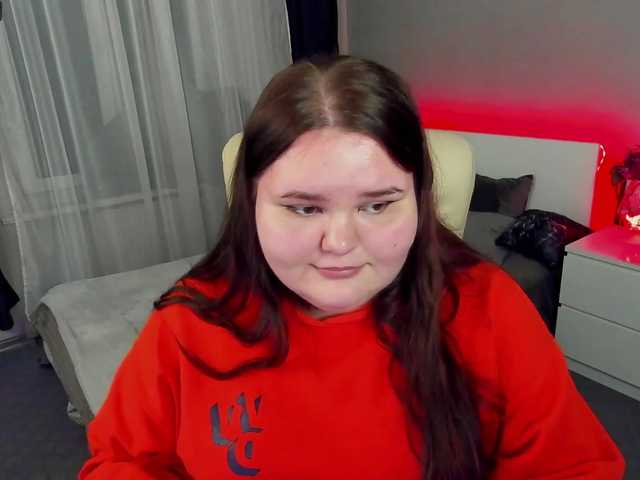 Snímky obrazovky vysielania AriellaFefie