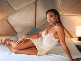 Erotický videohovor Asha-Kamara