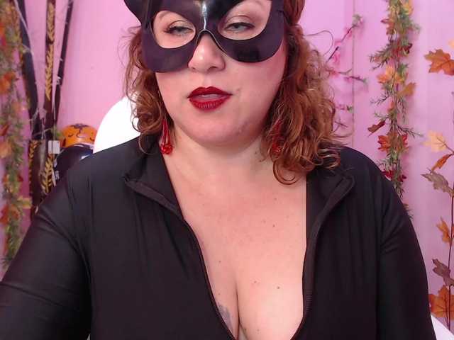 Fotografie Ashley-Zahir i'm in halloween season #squirt #asian #mature #bigboobs #milf