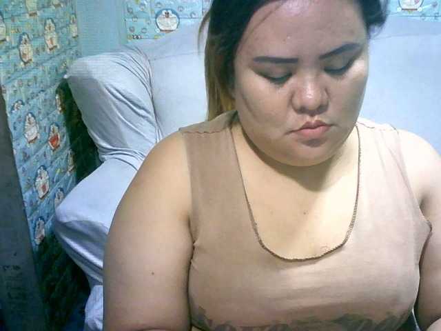 Fotografie Asianlyn welcome to my room : try me worth every cent's :) #bigboobs #bigass #pinay #bbw