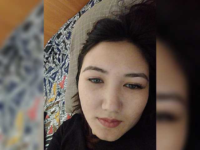 Snímky obrazovky vysielania Asianqueen1