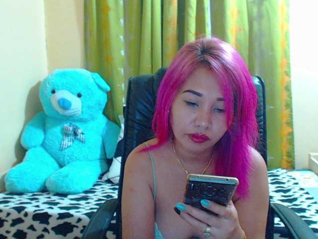 Snímky obrazovky vysielania asiansusan