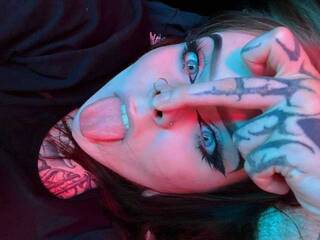 Erotický videohovor ATOMICKETCHUP