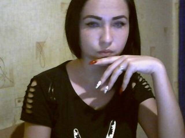 Snímky obrazovky vysielania AugustCrown