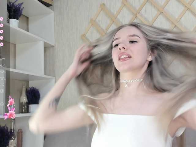 Snímky obrazovky vysielania AutoBaby