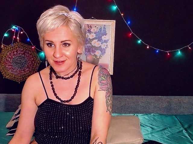 Snímky obrazovky vysielania Amrolla