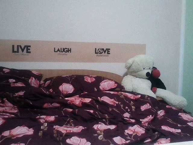 Snímky obrazovky vysielania Axtorisa