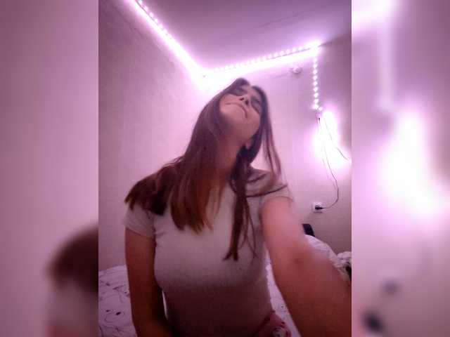 Snímky obrazovky vysielania MoonSura