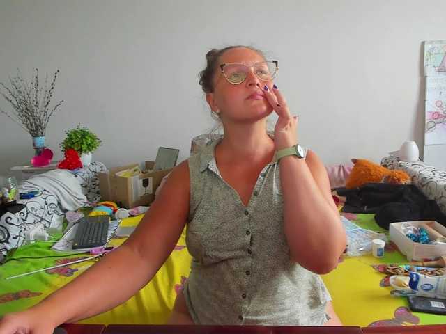 Snímky obrazovky vysielania AZavisimost