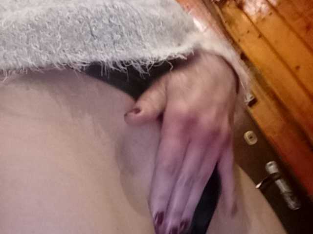 Snímky obrazovky vysielania b1ToorBoPussy