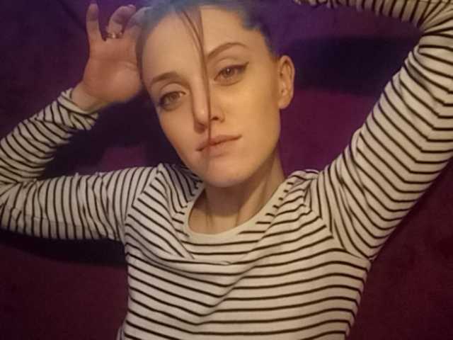 Snímky obrazovky vysielania b1ToorBoPussy