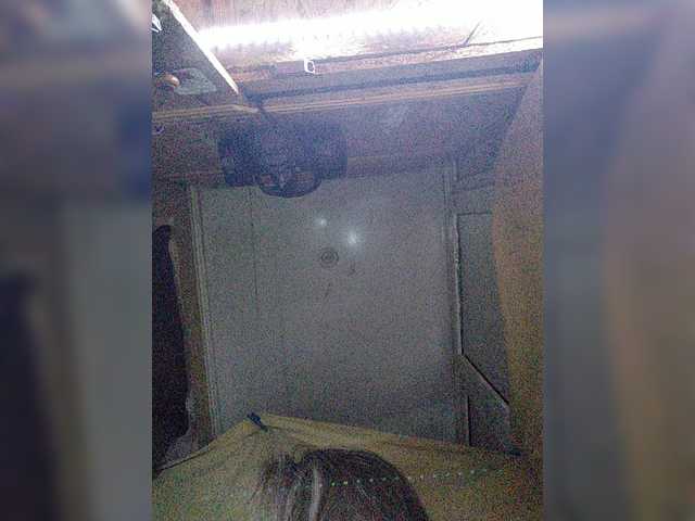 Snímky obrazovky vysielania b1ToorBoPussy