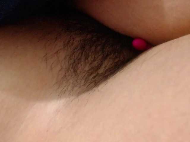 Fotografie Babe_ali GOAL = HOT SQUIRT @sofar @total WHEEL OF FORTUNE 40 TOKENS xxx #hairy #bush #big #natural #pussy #smalltits #bigass #cute #sexy #riden #cum #deep