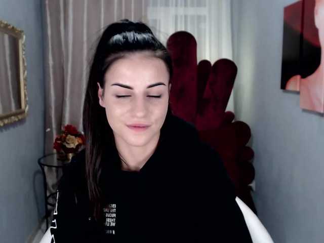 Snímky obrazovky vysielania Baby-aria