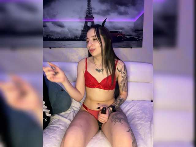 Snímky obrazovky vysielania Baby6Boy9