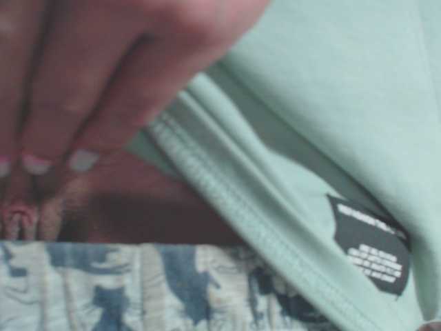 Snímky obrazovky vysielania Babymuro4ka