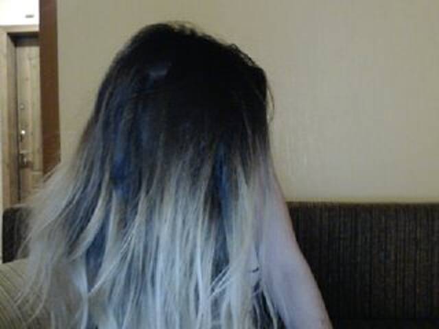 Snímky obrazovky vysielania HoneyyBunny