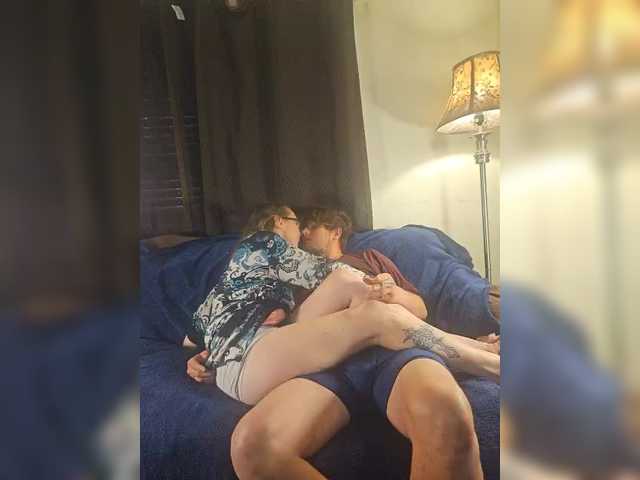 Snímky obrazovky vysielania Badteacher95