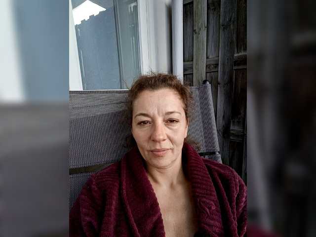 Snímky obrazovky vysielania BambiEyes