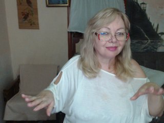 Erotický videohovor EvelynLoveShy