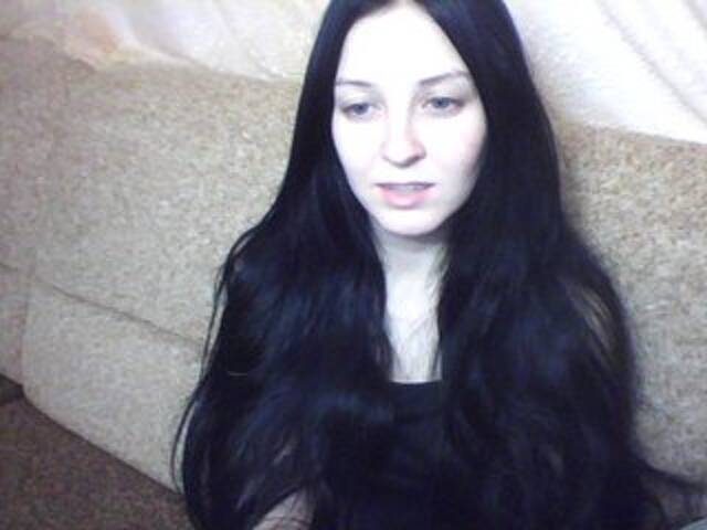 Snímky obrazovky vysielania Milaya_Mila