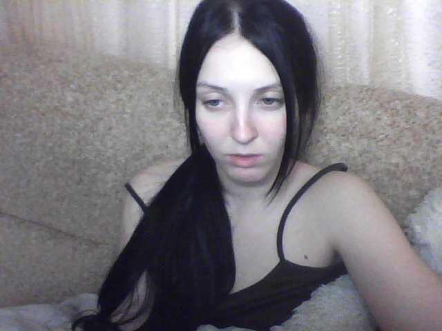 Snímky obrazovky vysielania Milaya_Mila