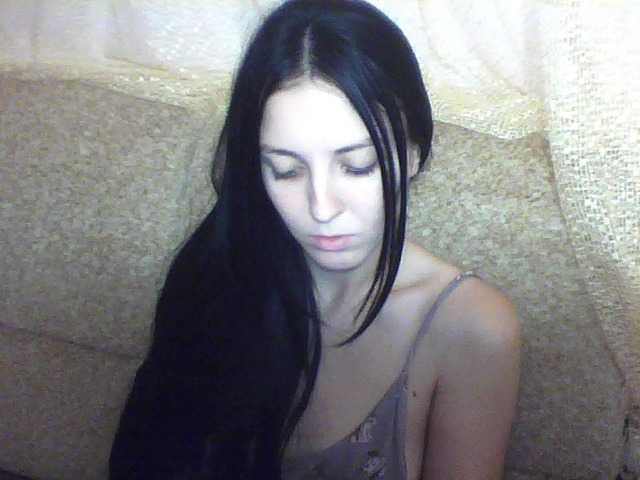 Snímky obrazovky vysielania Milaya_Mila