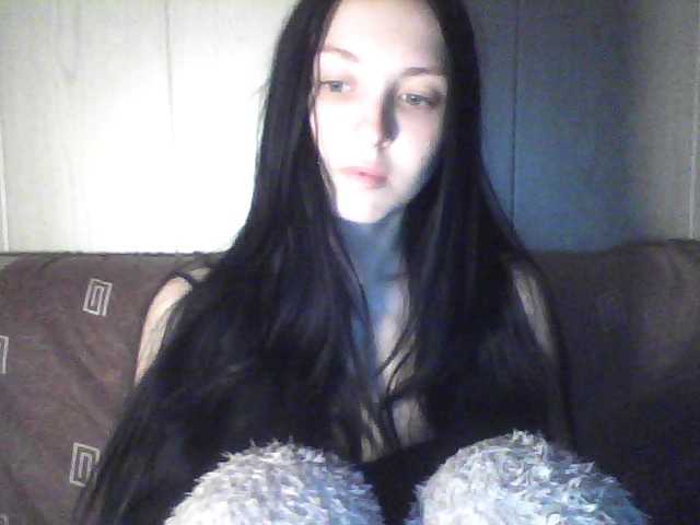 Snímky obrazovky vysielania Milaya_Mila