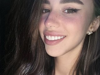 Erotický videohovor Bast3t